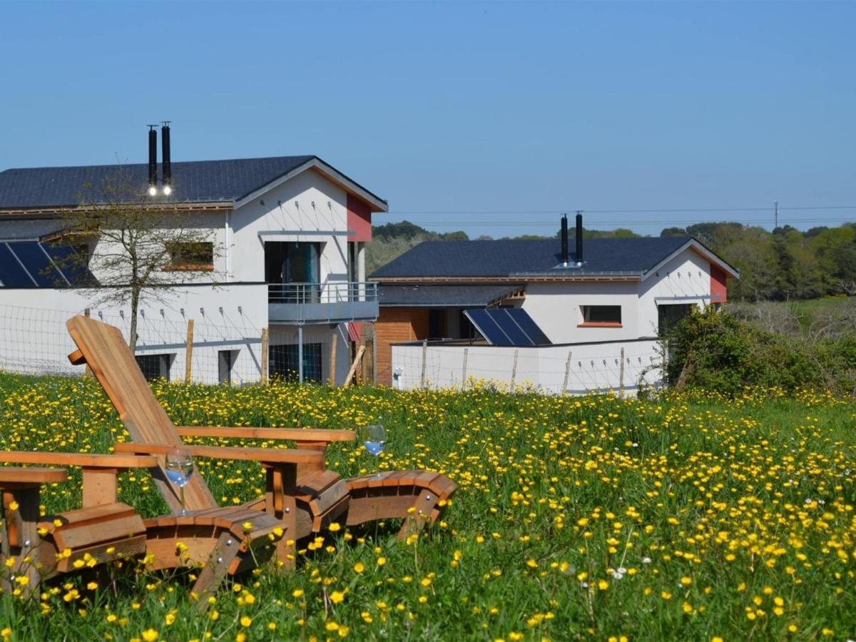 Gites & Tiny Houses Les Hauts De Toulvern Baden Εξωτερικό φωτογραφία