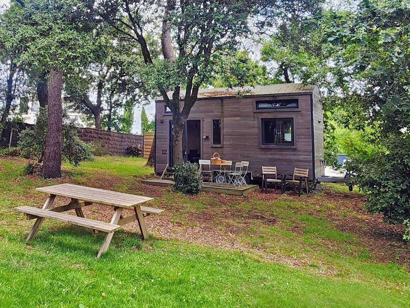 Gites & Tiny Houses Les Hauts De Toulvern Baden Δωμάτιο φωτογραφία